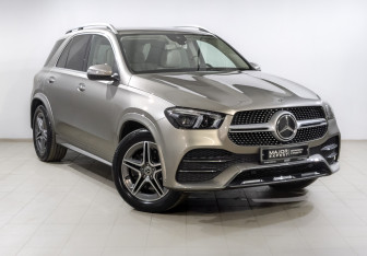 Подержанный автомобиль Mercedes-Benz GLE 2019 года (3 фото)
