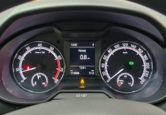 Подержанный автомобиль Skoda Octavia Liftback 2019 года (2 фото)