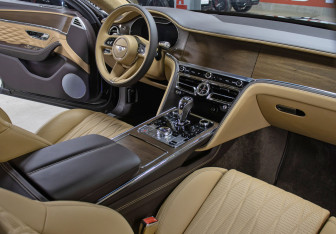 Новый Bentley Flying Spur 2023 (10 фото)