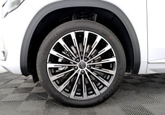 Новый Geely Monjaro 2026 (7 фото)