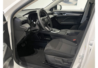Новый Haval Jolion 2025 (9 фото)