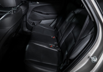 Подержанный автомобиль Hyundai Tucson 2019 года (10 фото)