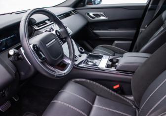 Подержанный автомобиль Land Rover Range Rover Velar 2017 года (10 фото)