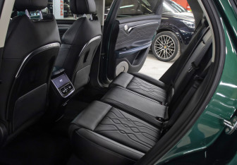 Подержанный автомобиль Voyah Free 2023 года (12 фото)