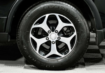 Подержанный автомобиль Mitsubishi Outlander 2017 года (6 фото)