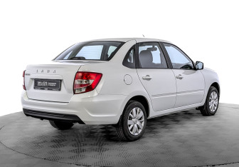 Подержанный автомобиль LADA (ВАЗ) Granta Sedan 2023 года (5 фото)