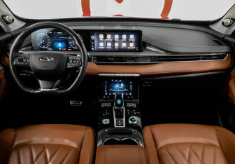 Подержанный автомобиль Chery Tiggo 8 Pro Max 2022 года (8 фото)