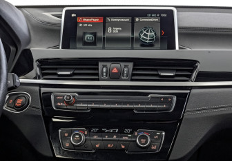 Подержанный автомобиль BMW X2 2020 года (17 фото)