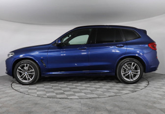 Подержанный автомобиль BMW X3 2020 года (5 фото)