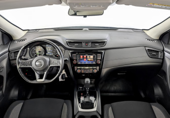 Подержанный автомобиль Nissan Qashqai 2021 года (14 фото)