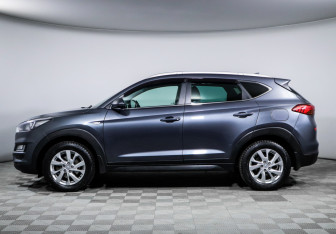 Подержанный автомобиль Hyundai Tucson 2018 года (8 фото)