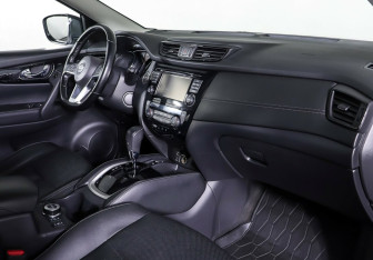 Подержанный автомобиль Nissan Qashqai 2019 года (10 фото)