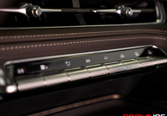 Подержанный автомобиль Geely Monjaro 2025 года (13 фото)