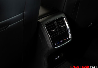 Подержанный автомобиль Skoda Octavia Liftback 2021 года (15 фото)