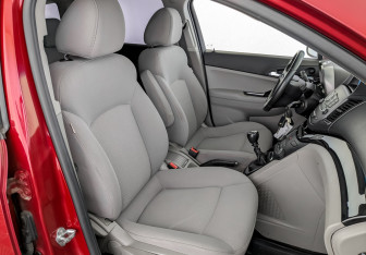 Подержанный автомобиль Chevrolet Orlando 2011 года (22 фото)