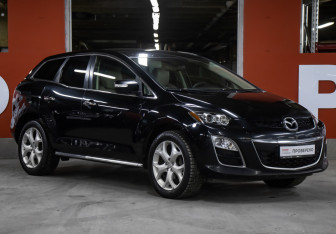 Подержанный автомобиль Mazda CX-7 2011 года (3 фото)