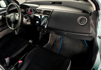 Подержанный автомобиль Suzuki Swift Hatchback 2007 года (9 фото)
