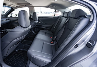 Новый Lexus ES 2025 (3 фото)