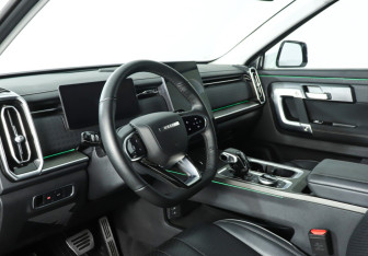 Подержанный автомобиль Jaecoo J7 2023 года (13 фото)