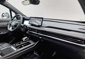 Новый Geely Okavango 2025 (9 фото)