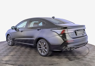 Подержанный автомобиль Omoda S5 GT 2024 года (7 фото)