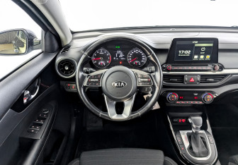 Подержанный автомобиль Kia Cerato Sedan 2020 года (21 фото)