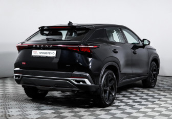 Подержанный автомобиль Omoda C5 2024 года (5 фото)
