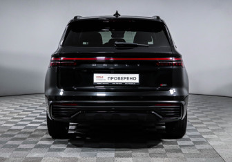 Подержанный автомобиль Geely Monjaro 2023 года (6 фото)