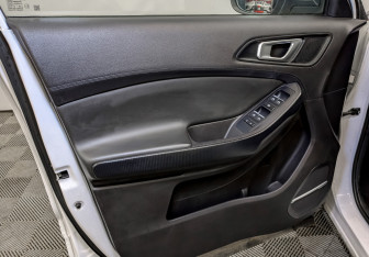 Подержанный автомобиль Chery Tiggo 4 2022 года (18 фото)