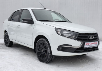 Подержанный автомобиль LADA (ВАЗ) Granta Sedan 2021 года (3 фото)