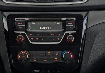 Подержанный автомобиль Nissan Qashqai 2018 года (17 фото)