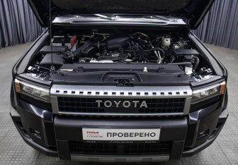 Подержанный автомобиль Toyota Land Cruiser Prado 2024 года (9 фото)