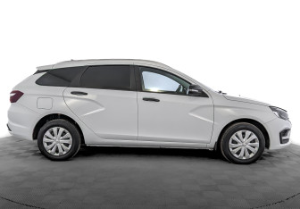 Подержанный автомобиль LADA (ВАЗ) Vesta Wagon 2024 года (4 фото)