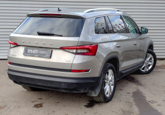 Подержанный автомобиль Skoda Kodiaq 2020 года (5 фото)