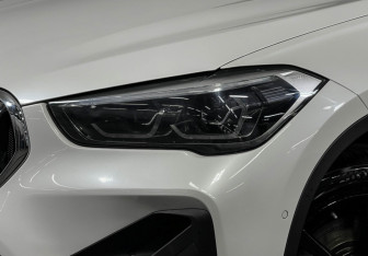Подержанный автомобиль BMW X1 2019 года (8 фото)