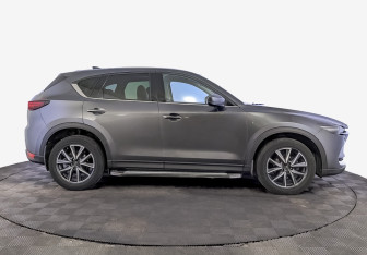 Подержанный автомобиль Mazda CX-5 2018 года (4 фото)