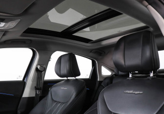 Подержанный автомобиль Chery Arrizo 8 2023 года (18 фото)