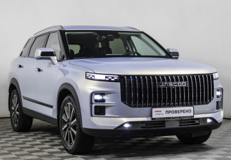 Подержанный автомобиль Jaecoo J7 2023 года (3 фото)