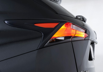 Подержанный автомобиль Lexus NX 2016 года (21 фото)