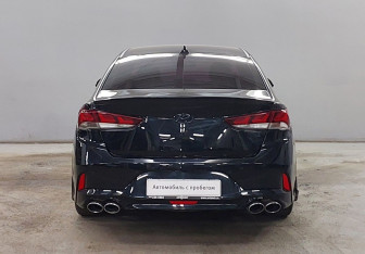Подержанный автомобиль Hyundai Sonata 2018 года (6 фото)