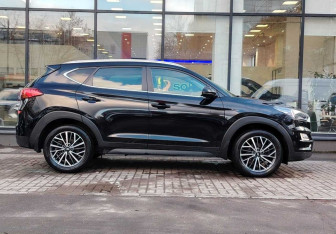 Подержанный автомобиль Hyundai Tucson 2020 года (4 фото)