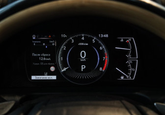Подержанный автомобиль Lexus ES 2021 года (36 фото)