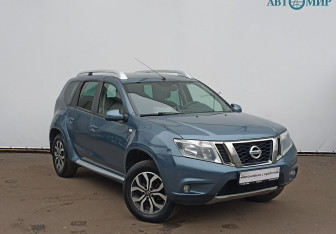 Подержанный автомобиль Nissan Terrano 2017 года (3 фото)