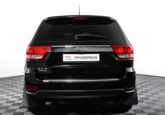 Подержанный автомобиль Jeep Grand Cherokee 2012 года (6 фото)