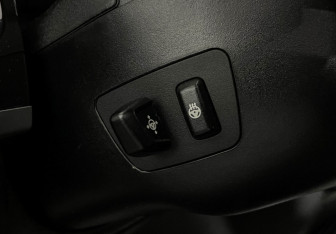 Подержанный автомобиль BMW X5 2017 года (20 фото)