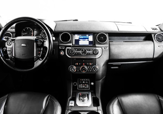 Подержанный автомобиль Land Rover Discovery 2013 года (11 фото)