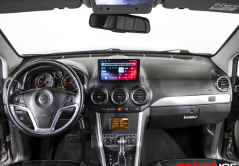 Подержанный автомобиль Opel Antara 2014 года (12 фото)