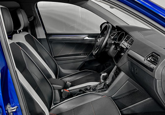 Подержанный автомобиль Volkswagen Tiguan 2021 года (12 фото)