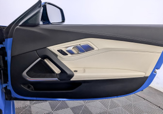 Подержанный автомобиль BMW Z4 Roadster 2021 года (25 фото)