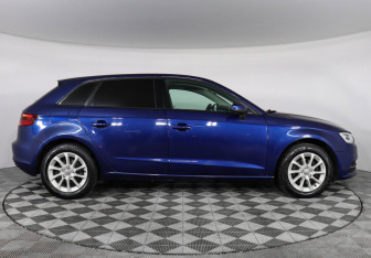 Подержанный автомобиль Audi A3 Hatchback 2013 года (4 фото)